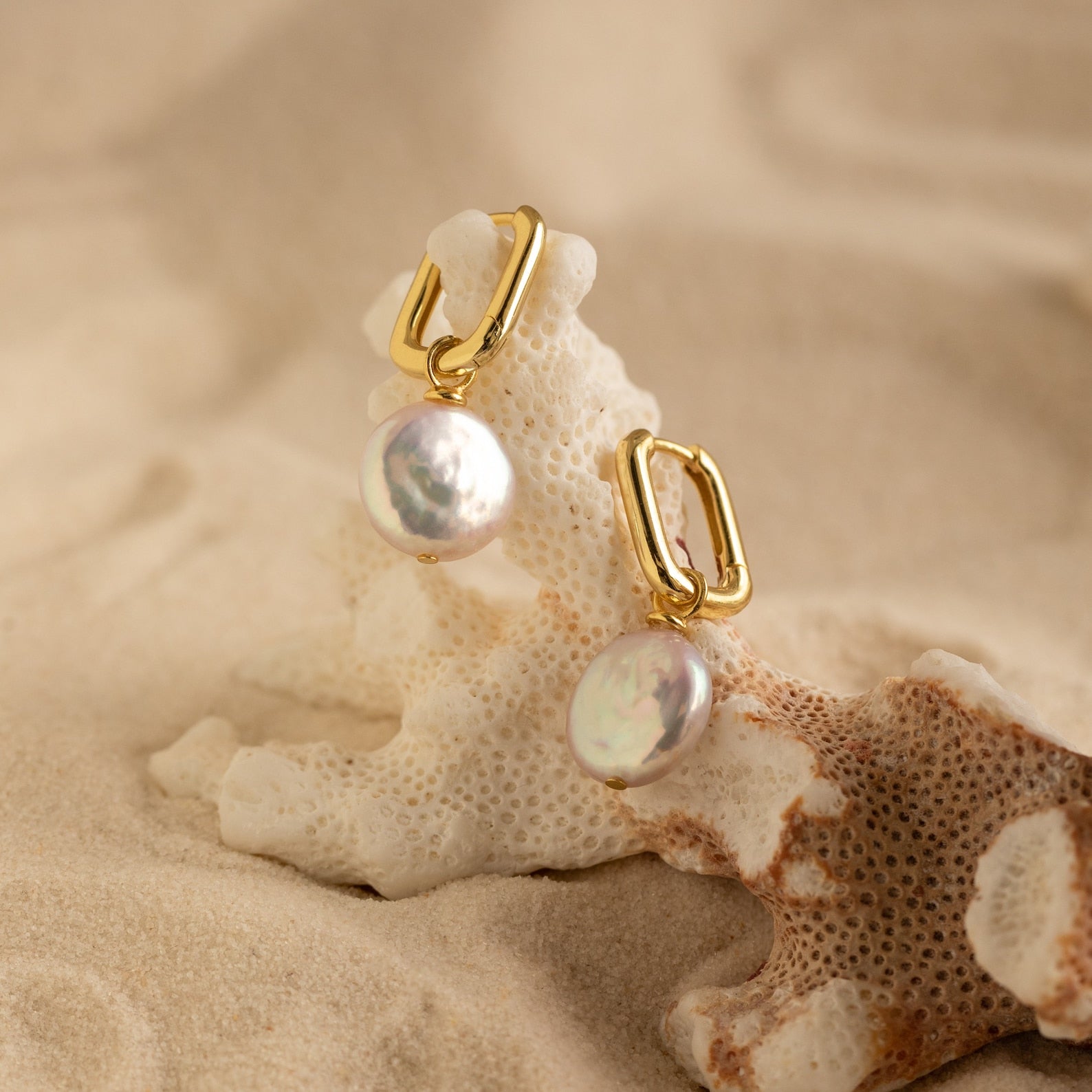 Bridget Pearl Hoop Earrings: Timeless Elegance, Versatile Style 18K Gold