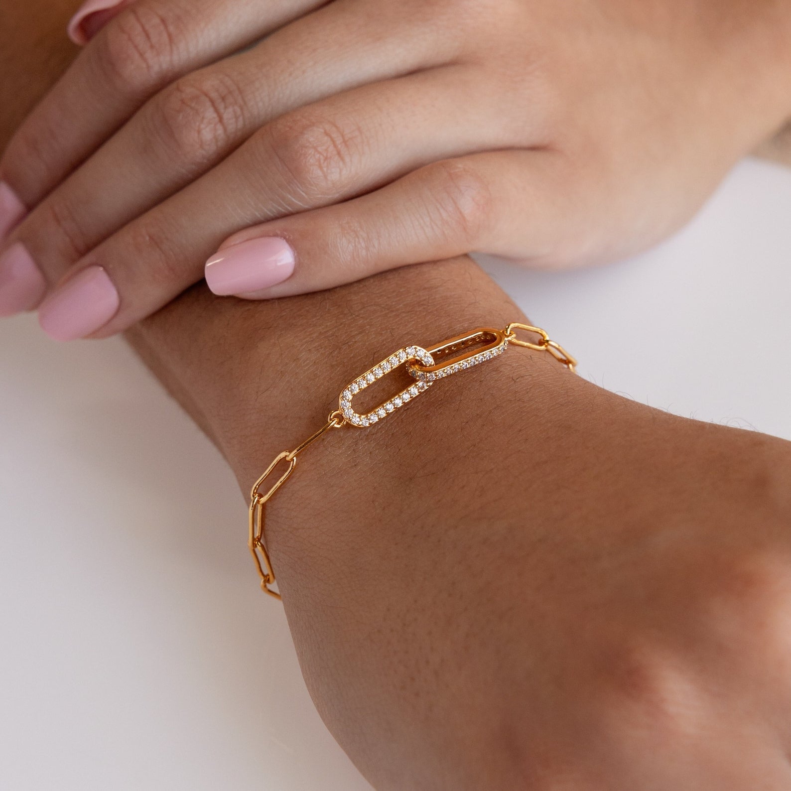 Radiant Sophistication: Pave Link Chain Bracelet