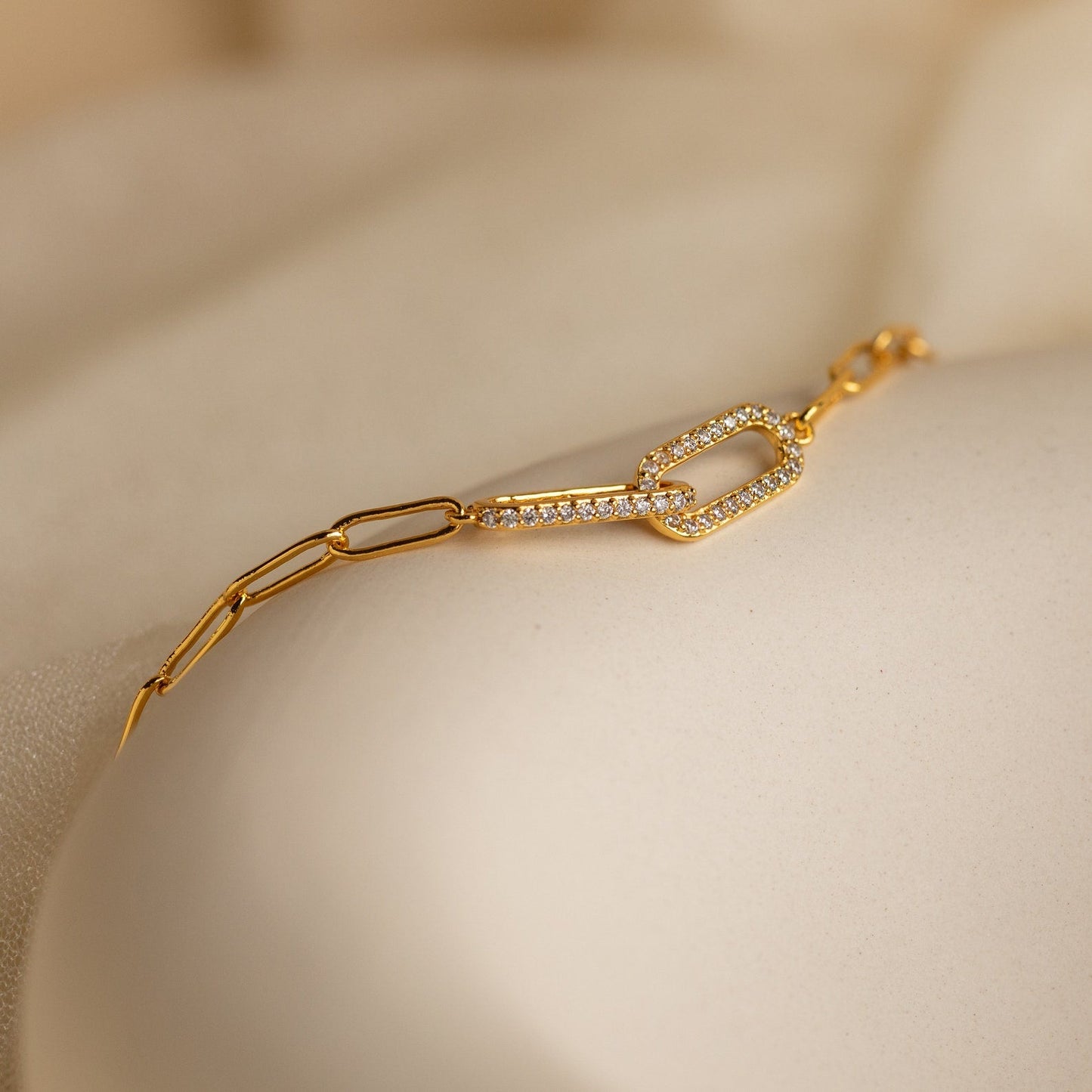 Radiant Sophistication: Pave Link Chain Bracelet