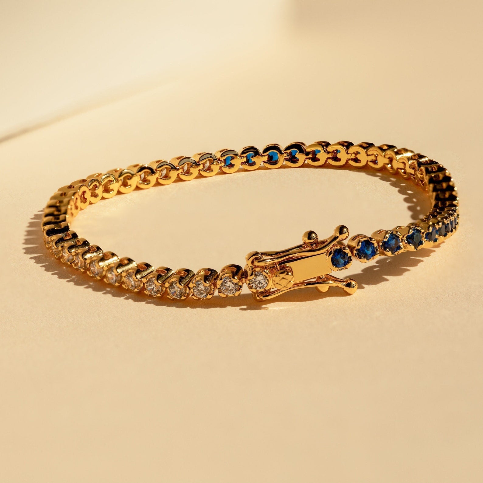 Blue Diamond Tennis Bracelet: Elegance in Every Shimmer 18K Gold