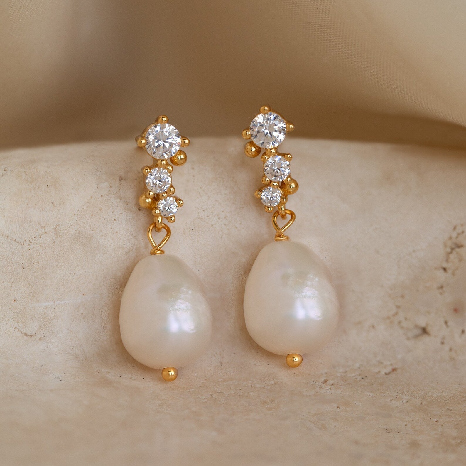 Millie Drop Earrings 18K Gold