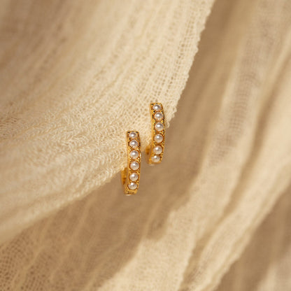 Perle Huggies 18K Gold