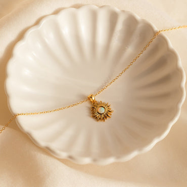 Opal Sun Necklace 18K Gold