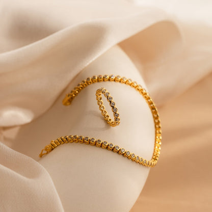Eternal Love: Diamond Bezel Tennis Ring 18K Gold