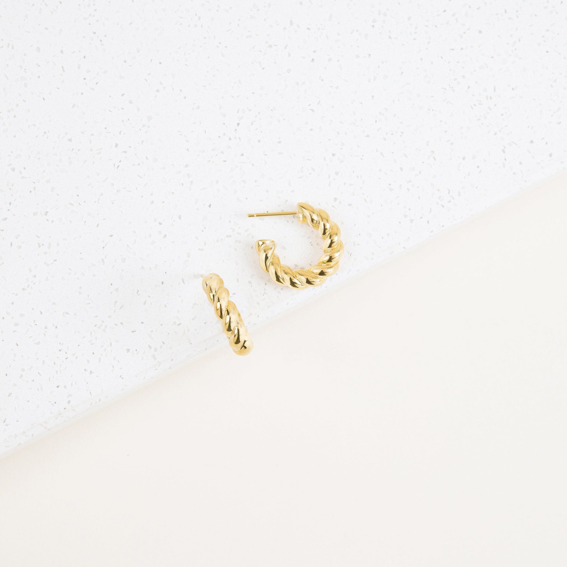 Remi Twist Hoops 18K Gold