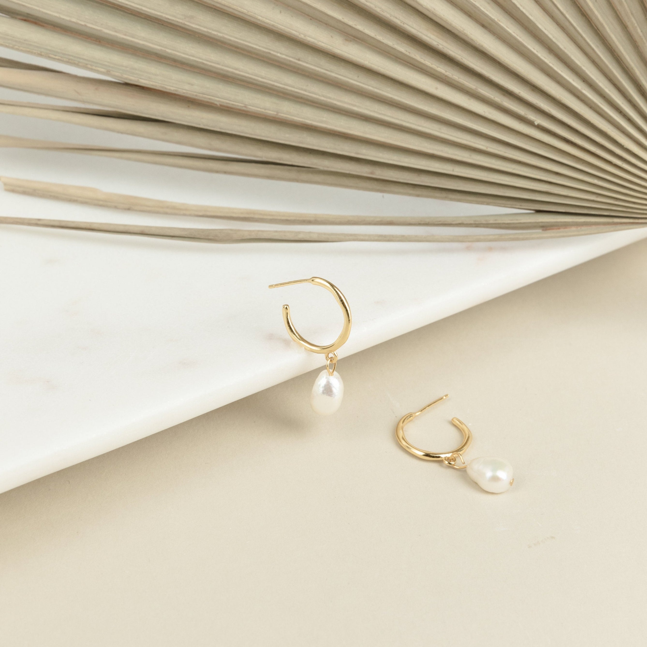 Margot Pearl Hoops