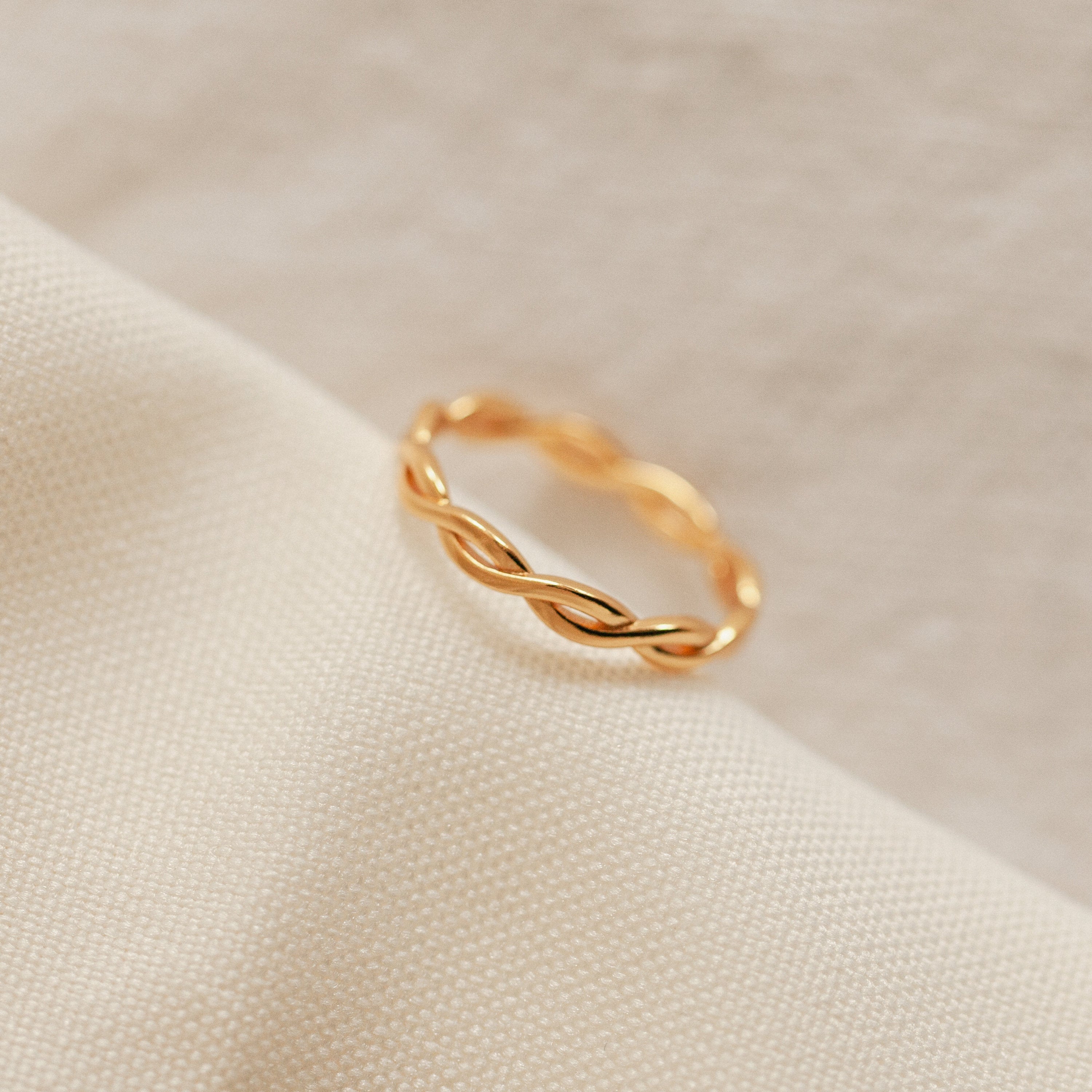 Timeless Elegance: Braided Ring for Effortless Style Sterling Silver