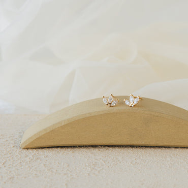 Graceful Blossoms: Arya Petal Stud Earrings
