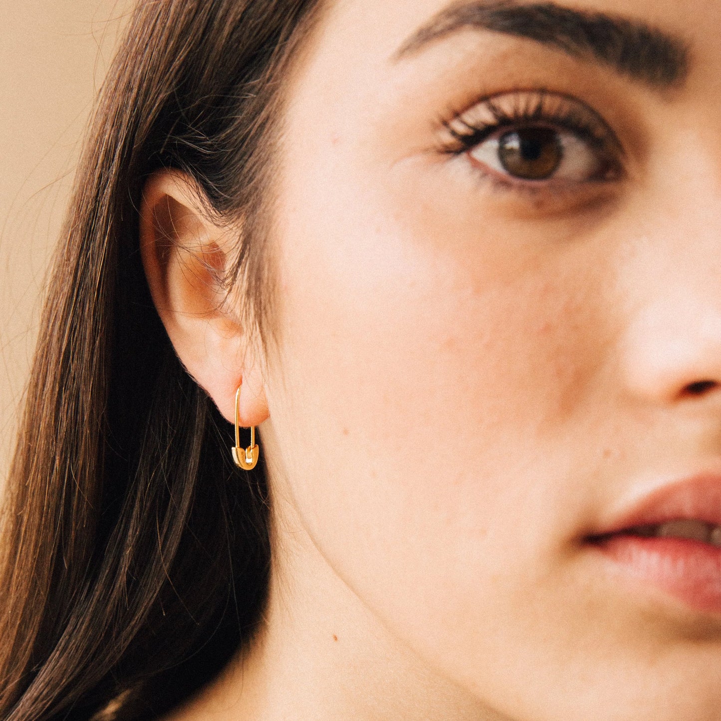 Ava Minimalist Safety Pin Earrings