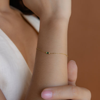 Personalized Baguette Birthstone Bracelet: A Timeless Keepsake