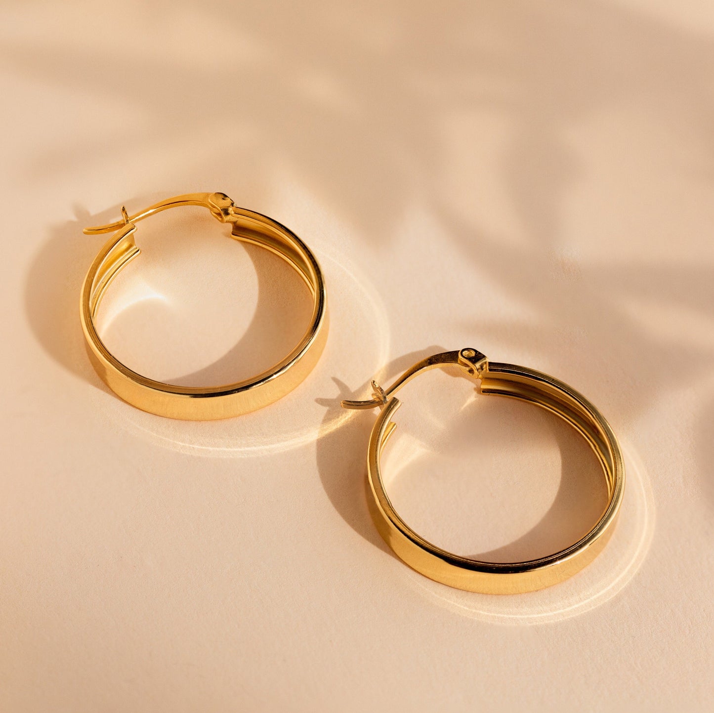 Thick Hoops 18K Gold