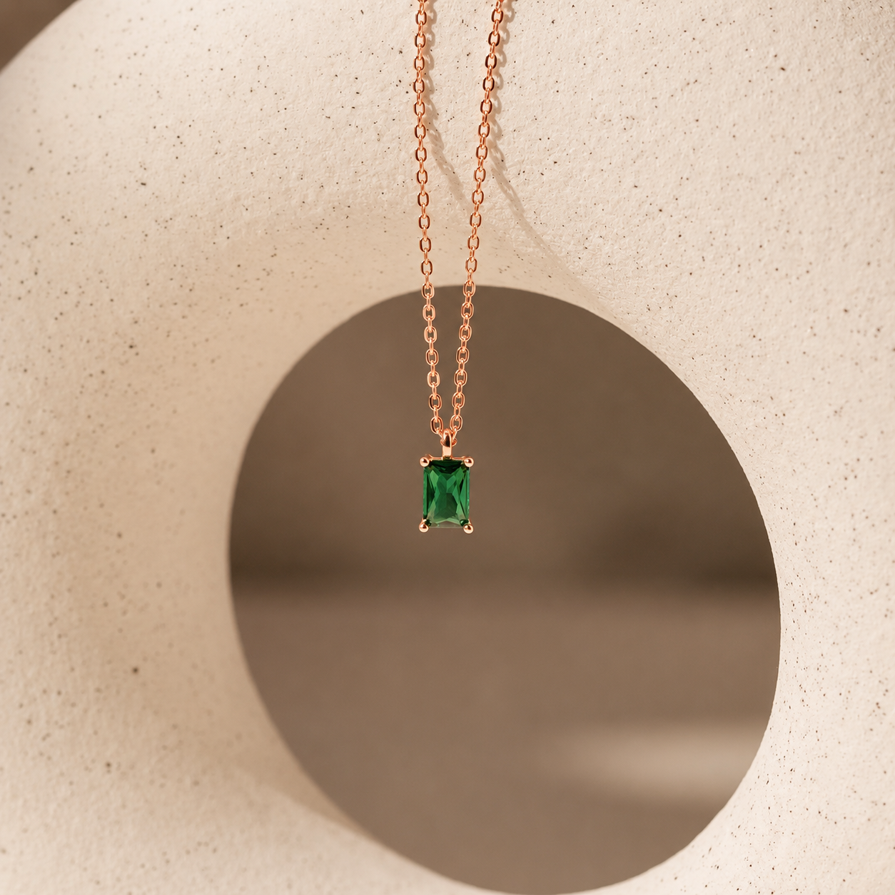 Maia Emerald Pendant Necklace