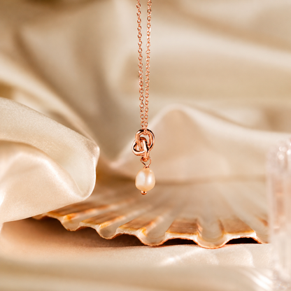 Dainty Knot Pearl Necklace