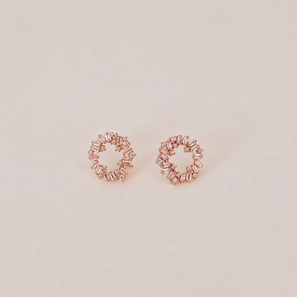 Reina Cluster Studs