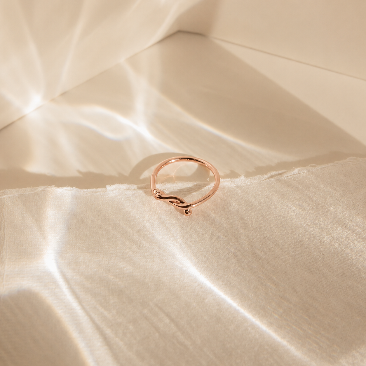 Valerie Knot Ring
