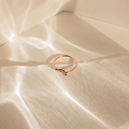 Valerie Knot Ring