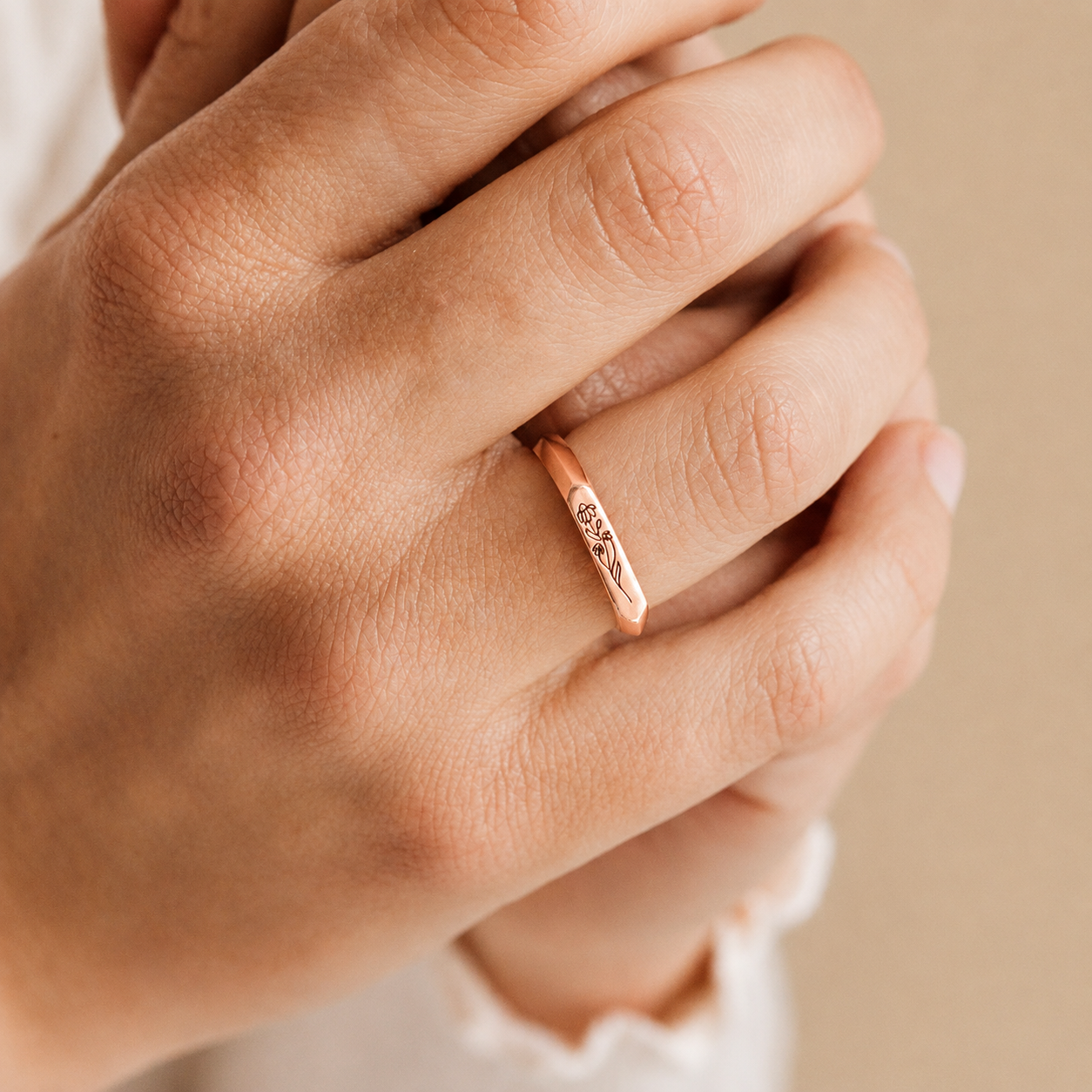 Eternal Remembrance: The Personalized Bar Ring