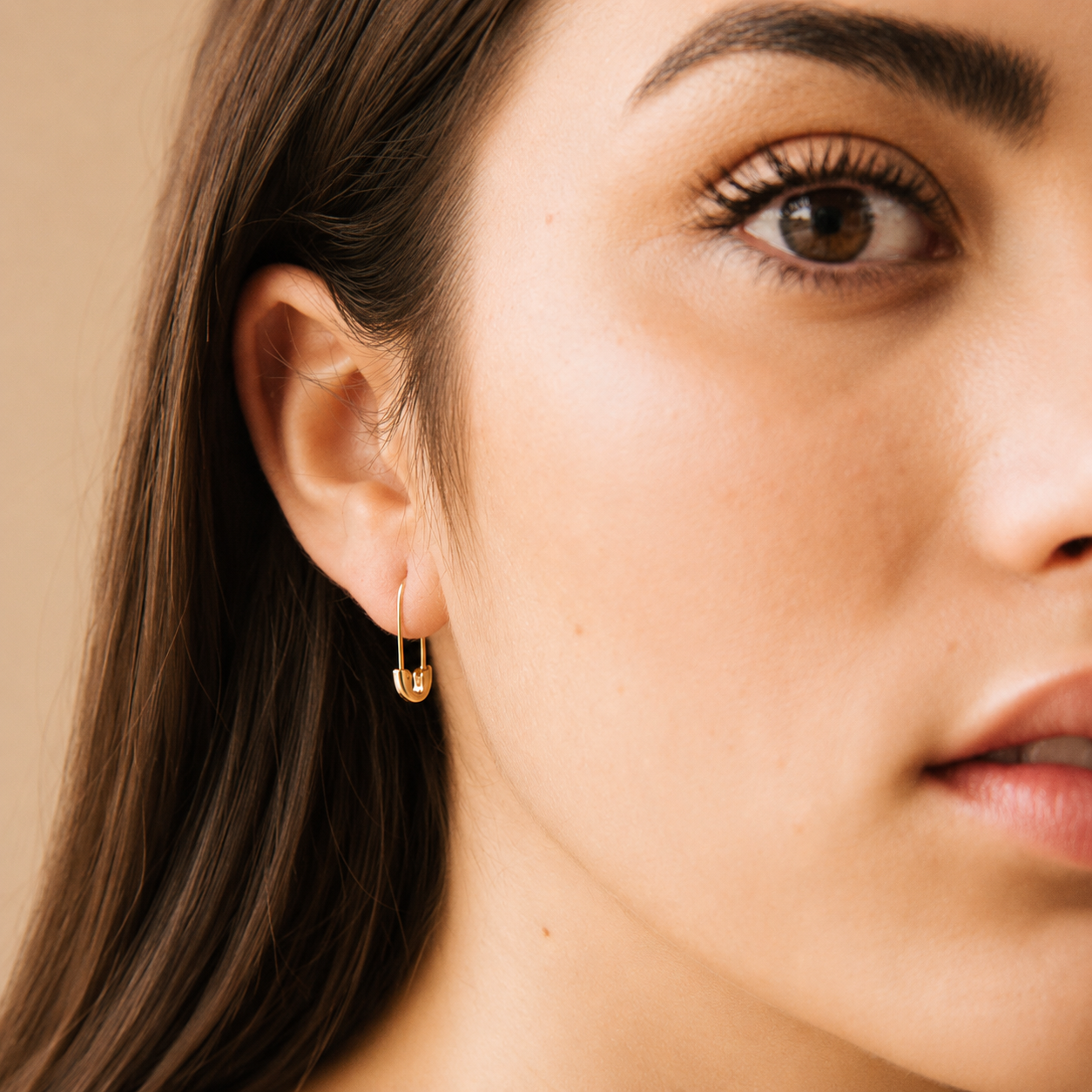 Ava Minimalist Safety Pin Earrings
