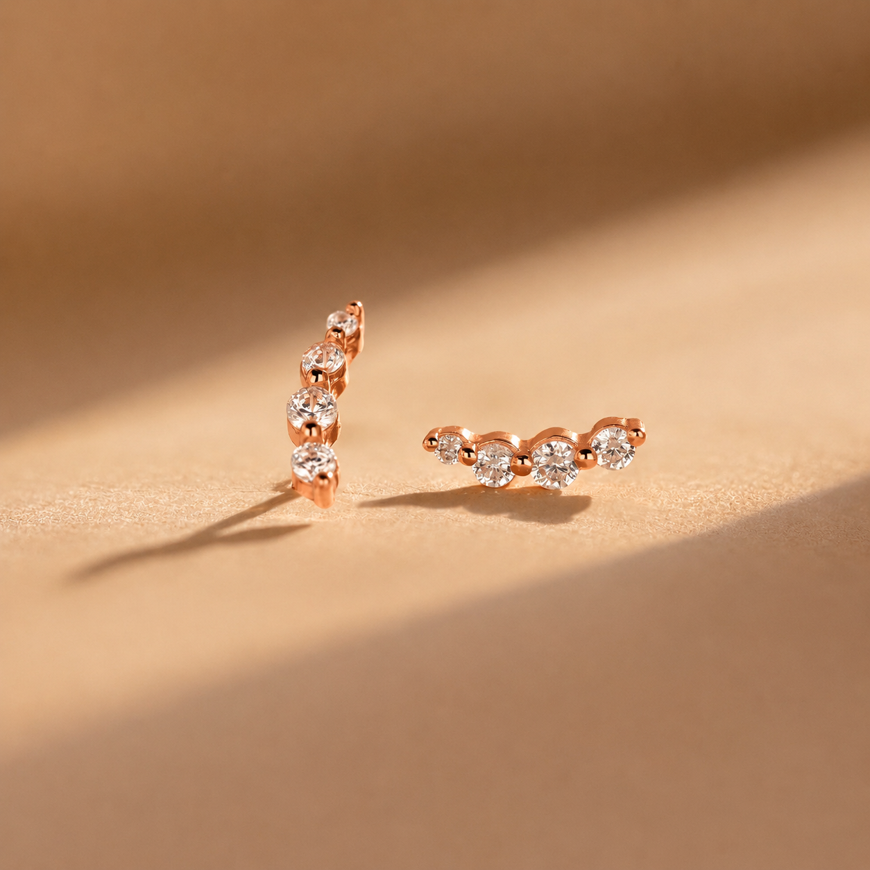 Tiny Diamond Climbers