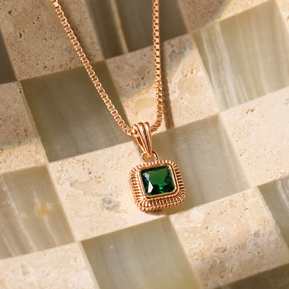 Vintage Emerald Pendant Necklace