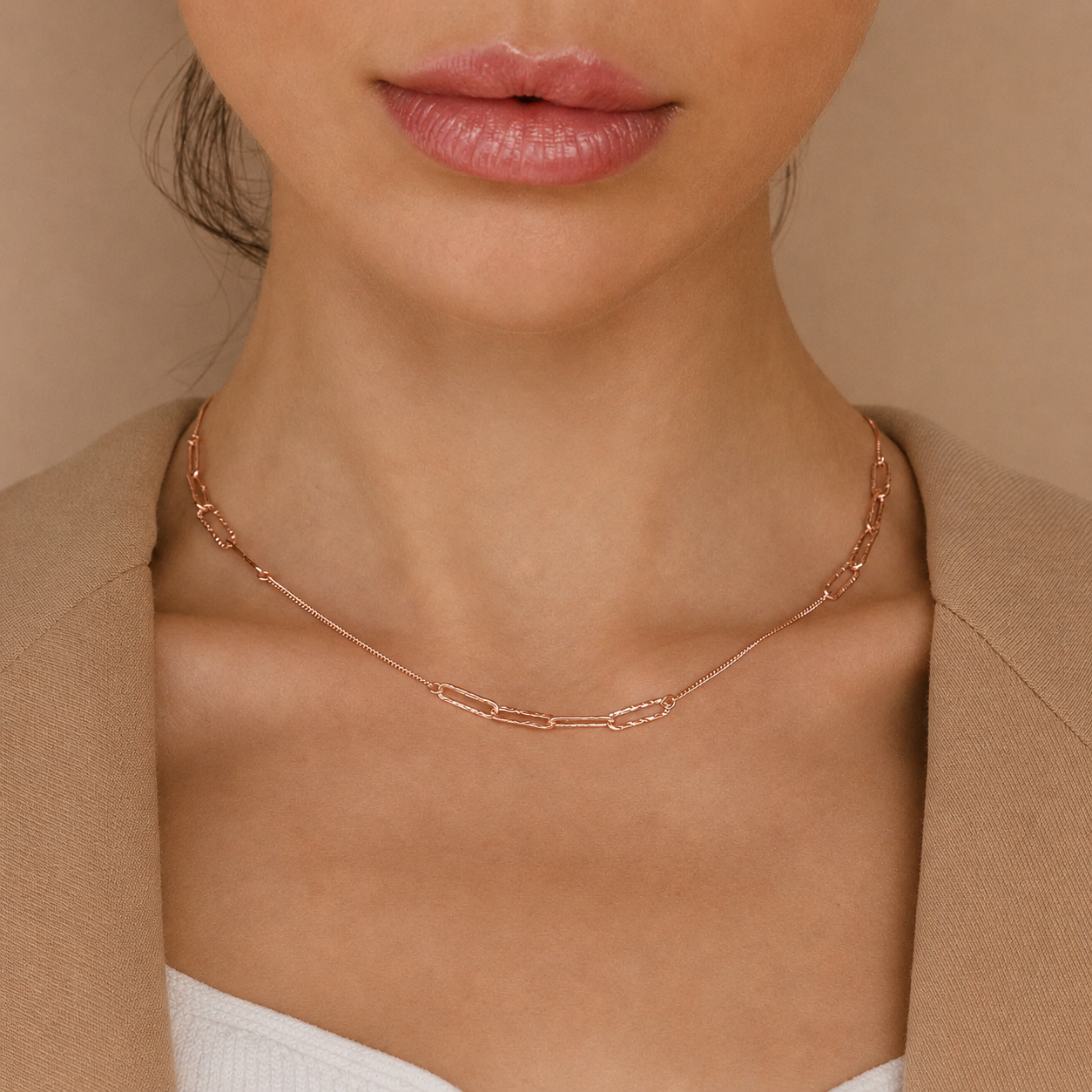 Textured Paperclip Necklace