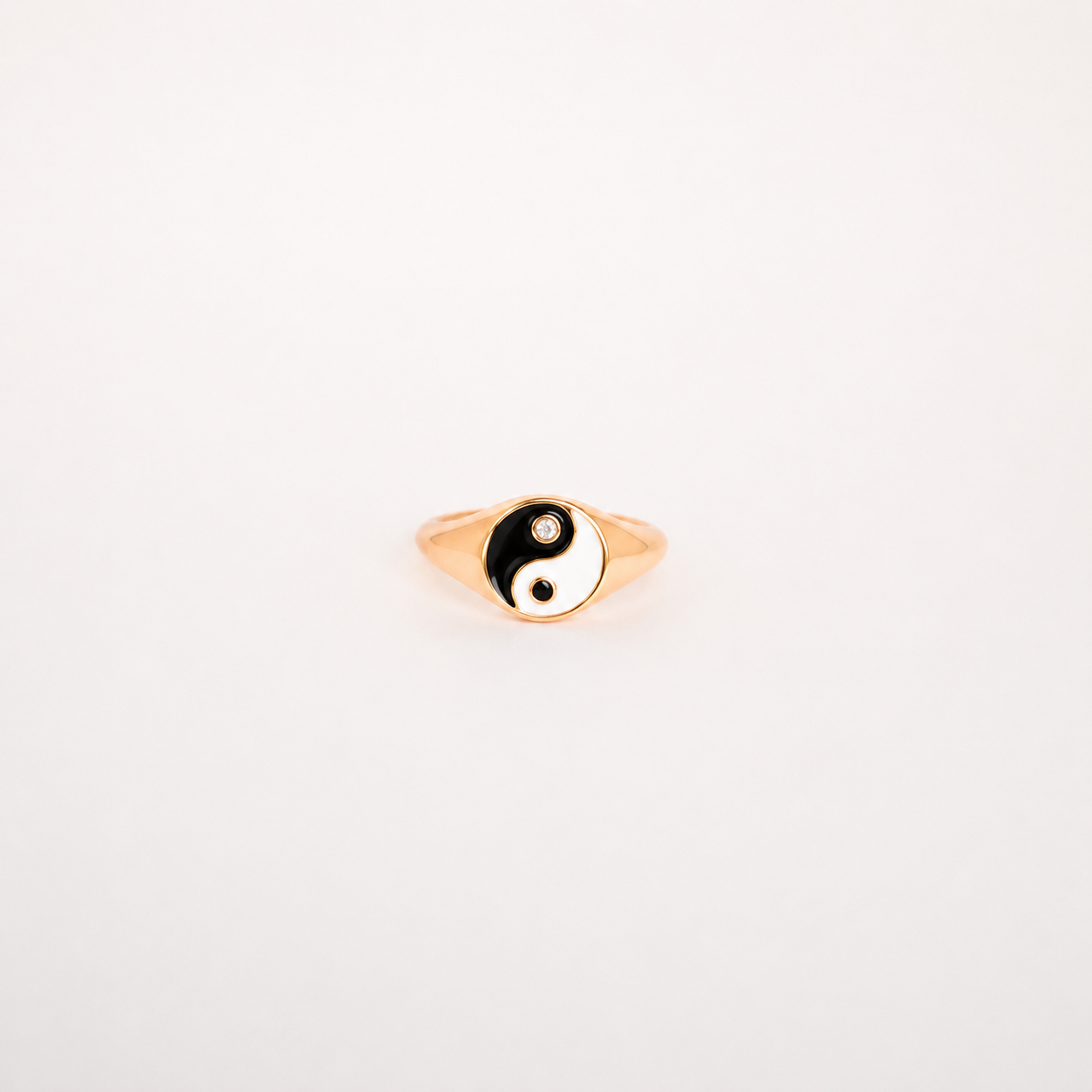 Yin Yang Ring