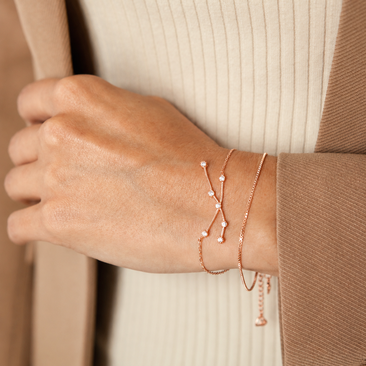 Constellation Bracelet: Celestial Beauty