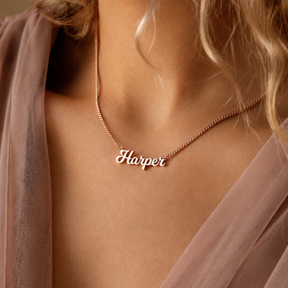 Mellow Name Necklace in Curb Chain