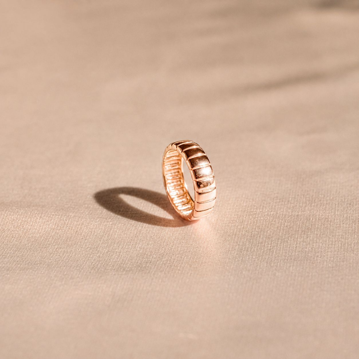 Audrey Simple Statement Ring