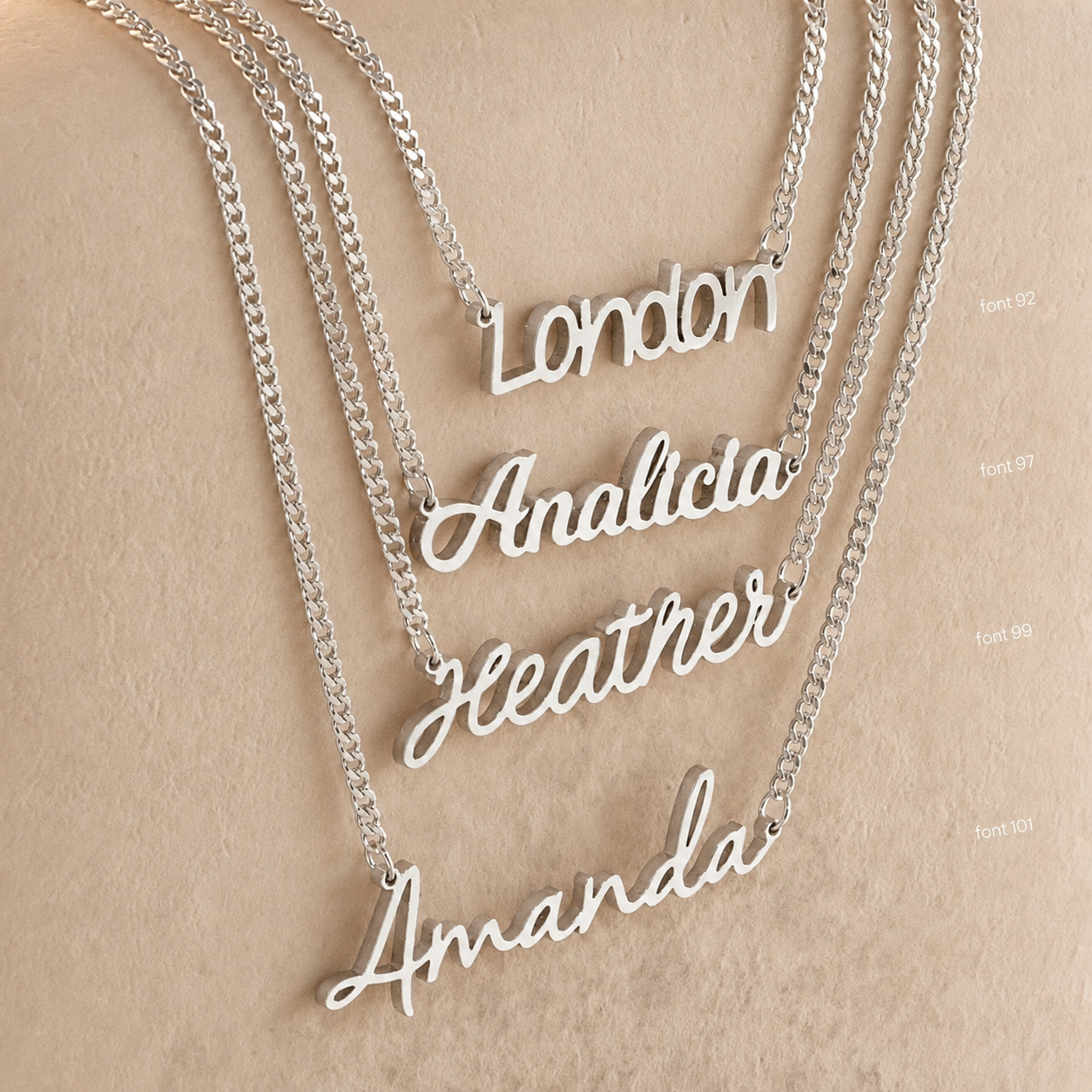 Mellow Name Necklace in Curb Chain