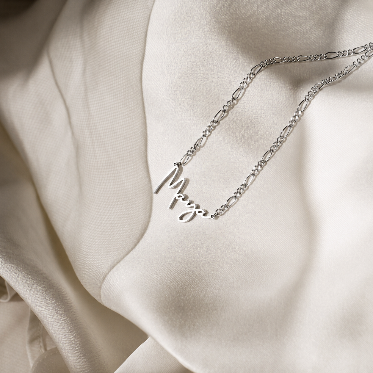 Summer Name Necklace in Figaro Chain