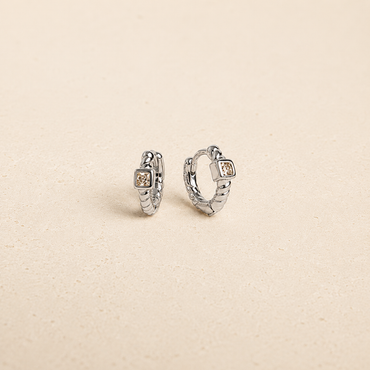 Willow Huggie in white gold
