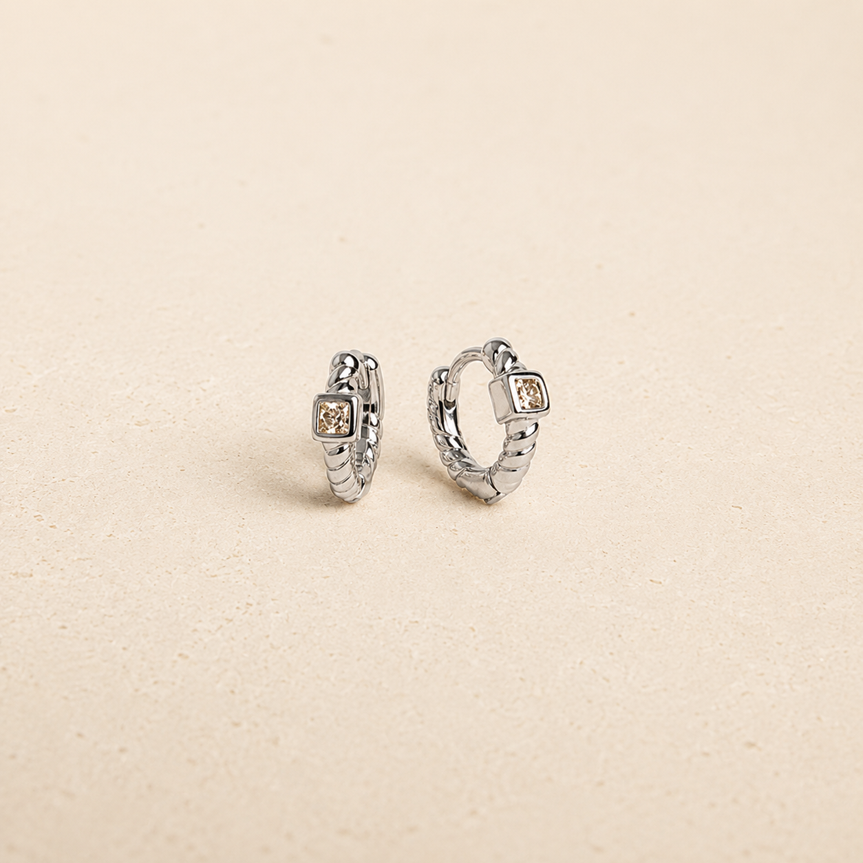 Willow Huggie in white gold
