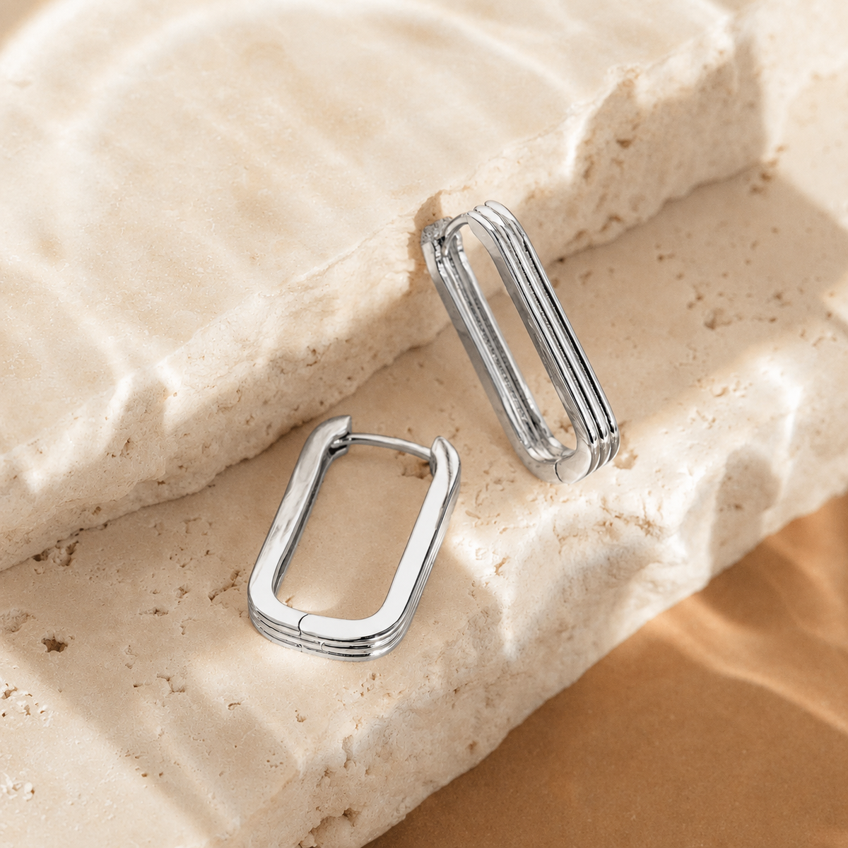 Large Ribbed Link Hoops
