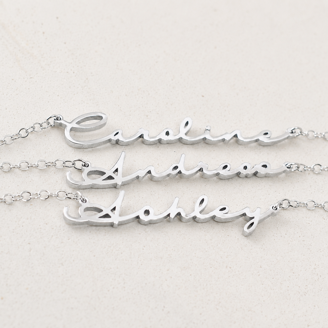 Minimal Name Necklace
