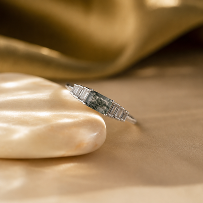 Radiant Aura: Agate Statement Ring