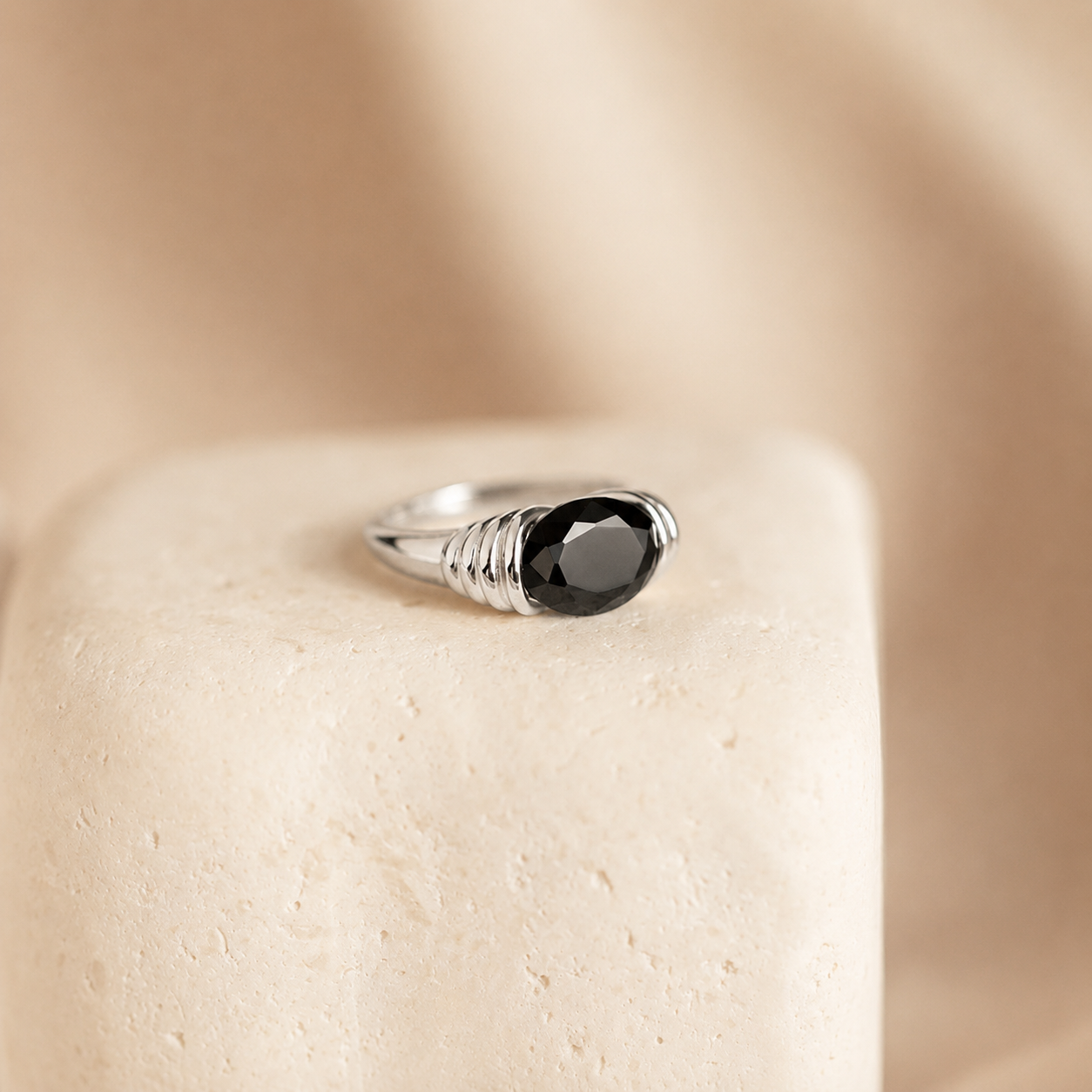 Dusk Signet Ring with Black Onyx Stone