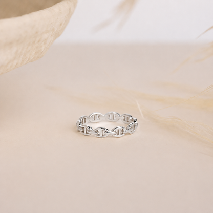 The Reese Link Ring