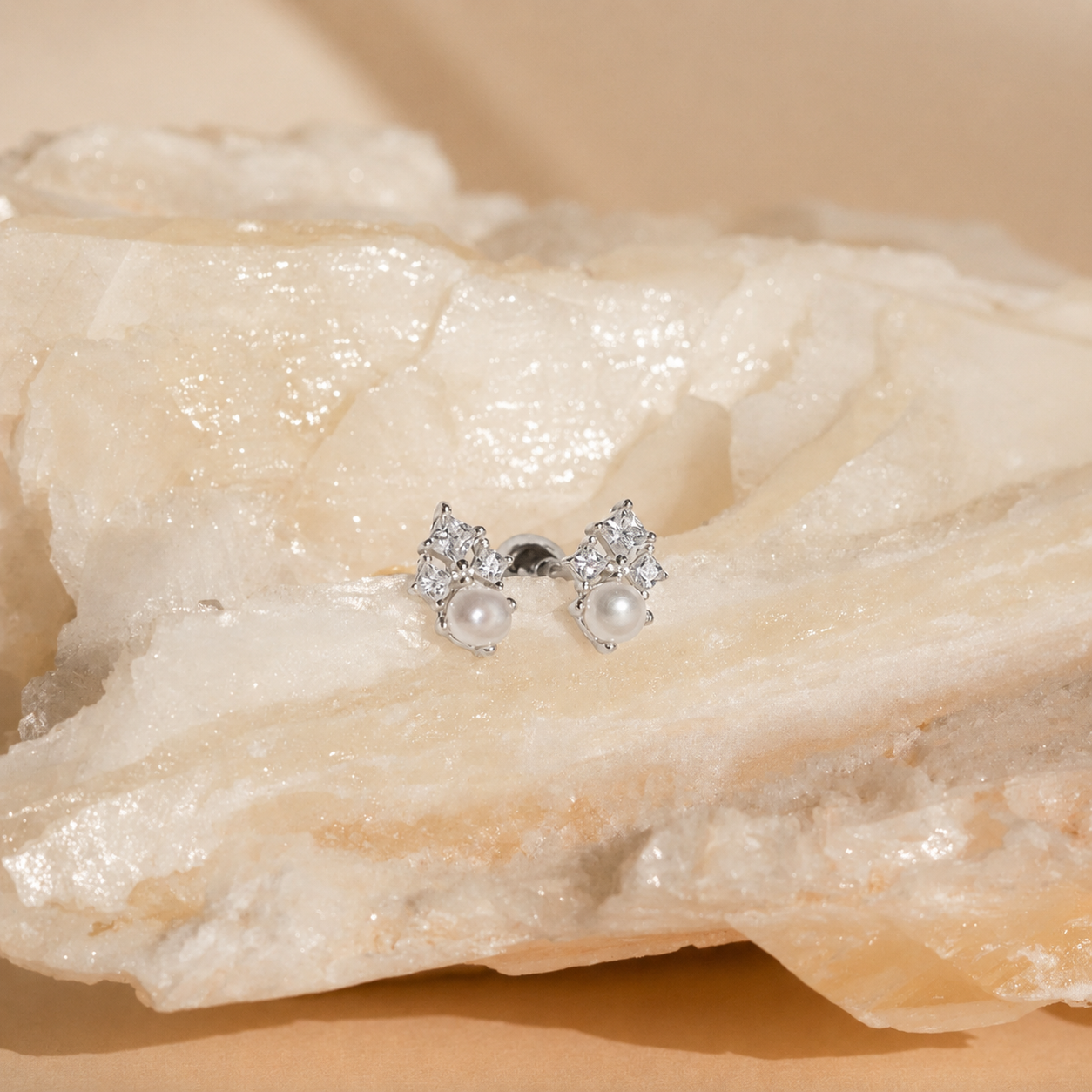 Angelina Pearl Stud Earrings