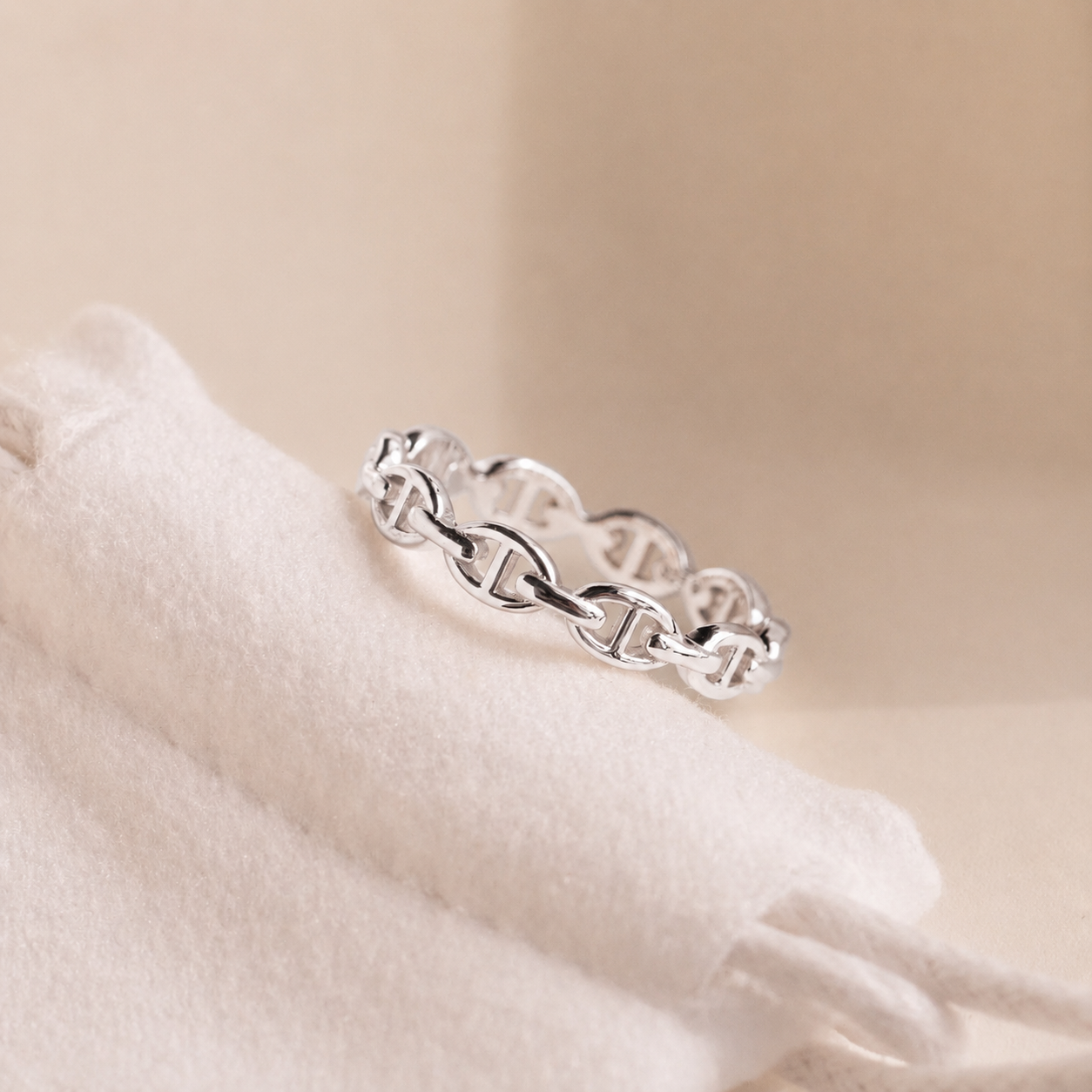 The Reese Link Ring