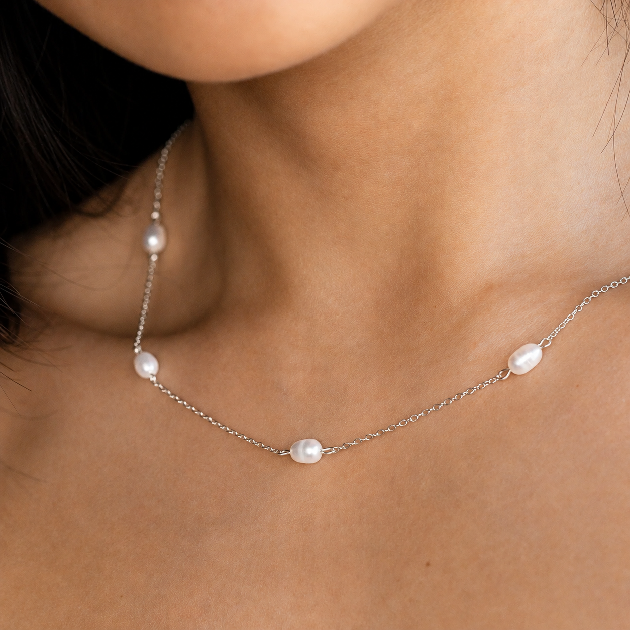 Anna Pearl Necklace