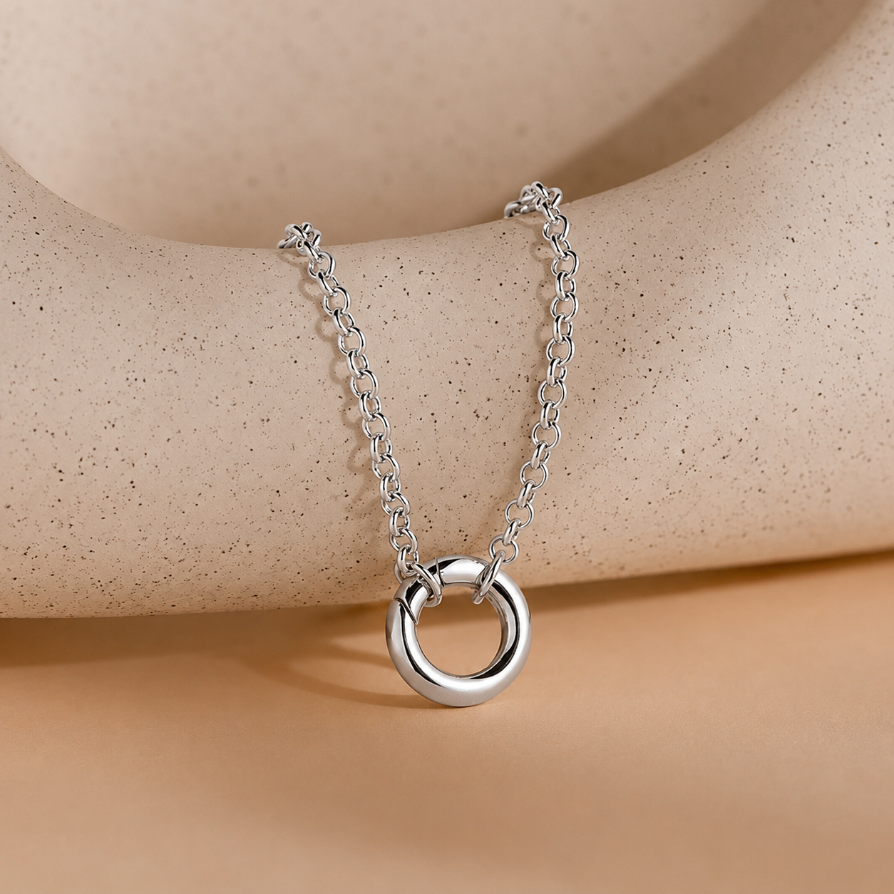 Circle Link Charm Bracelet