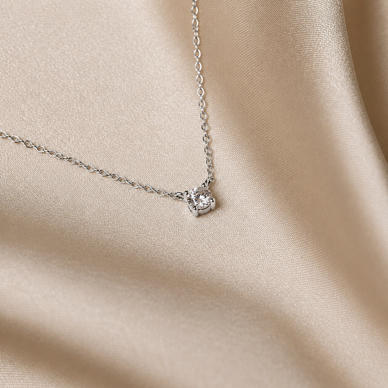 Dainty Diamond Necklace