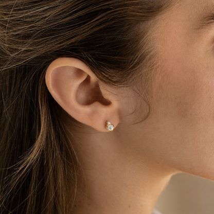 Julia Pearl Studs
