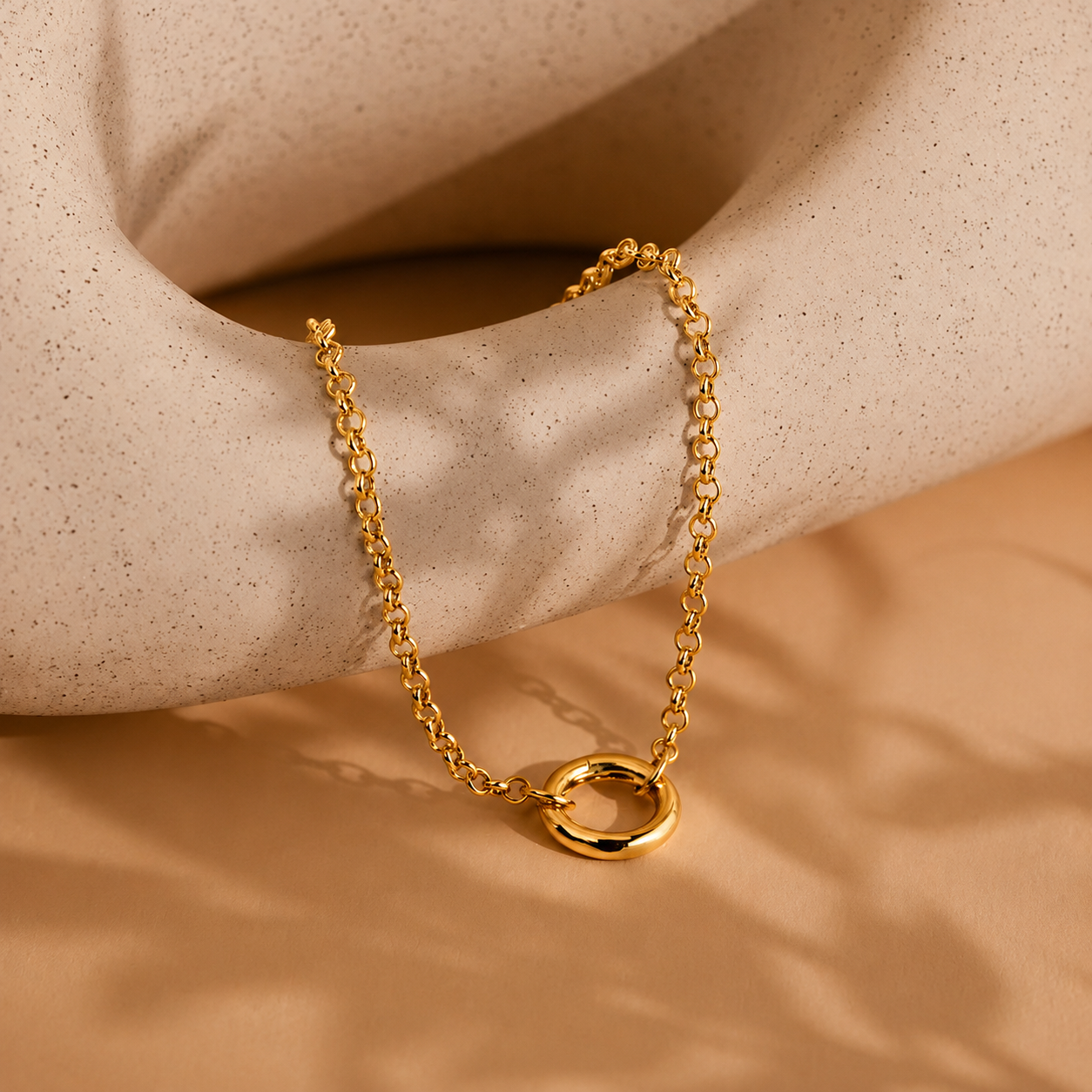 Circle Link Charm Bracelet